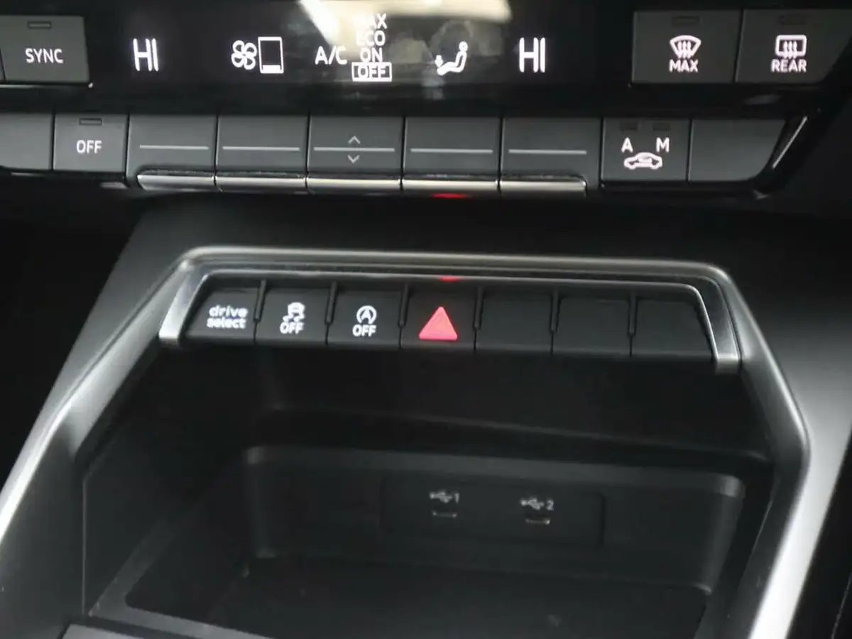 2021-audi-a3-10-30-tfsi-sportback-5d-big-17