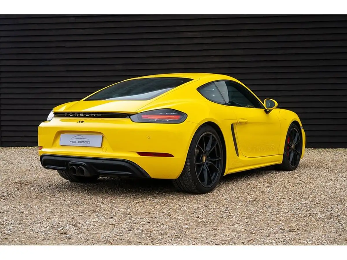 2016-porsche-cayman-718-25-s-pdk-big-3