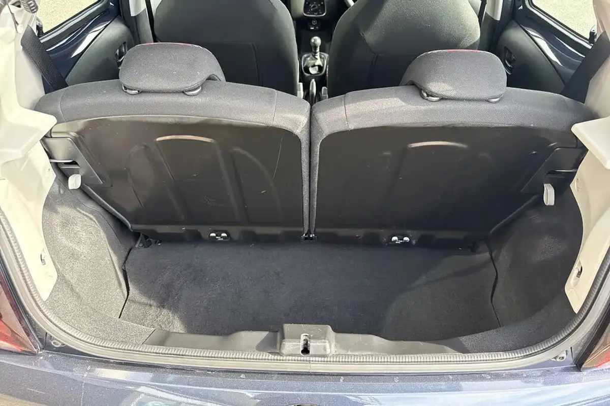 2017-citroen-c1-10-vti-airscape-feel-big-6