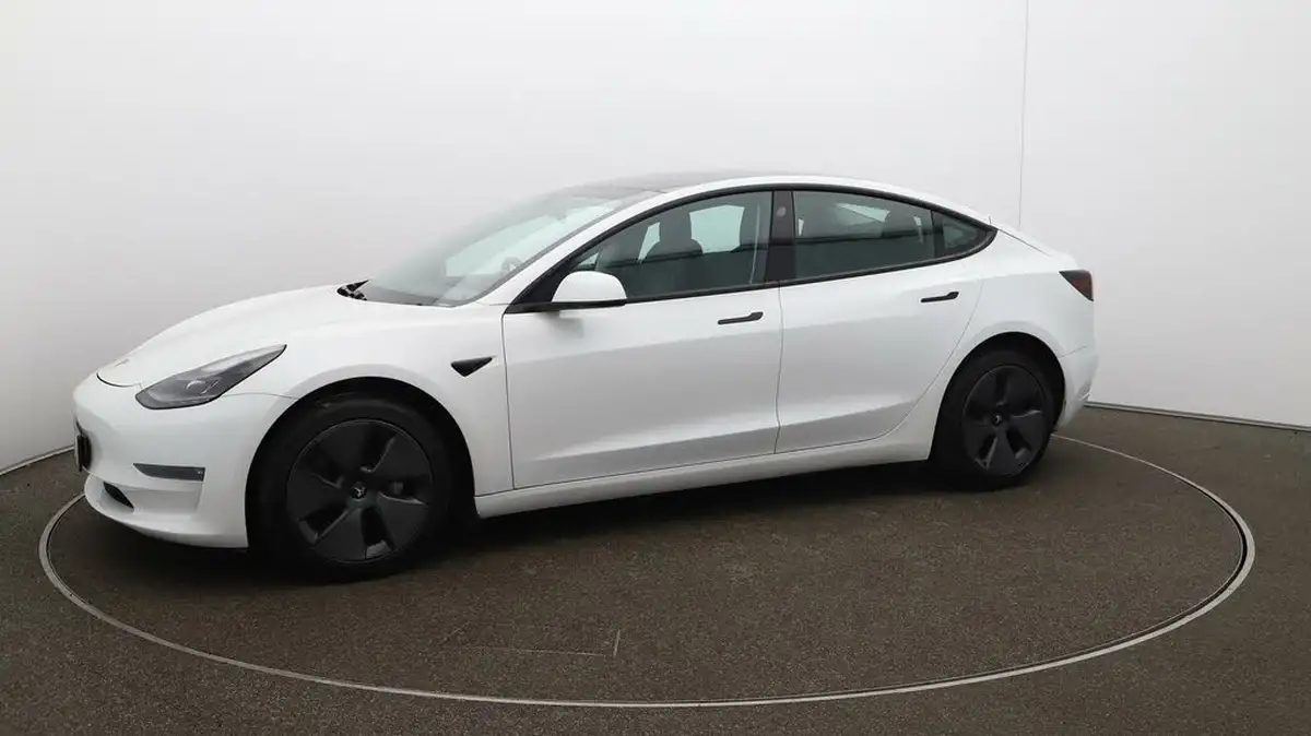 2021-tesla-model-3-e-long-range-awd-big-58