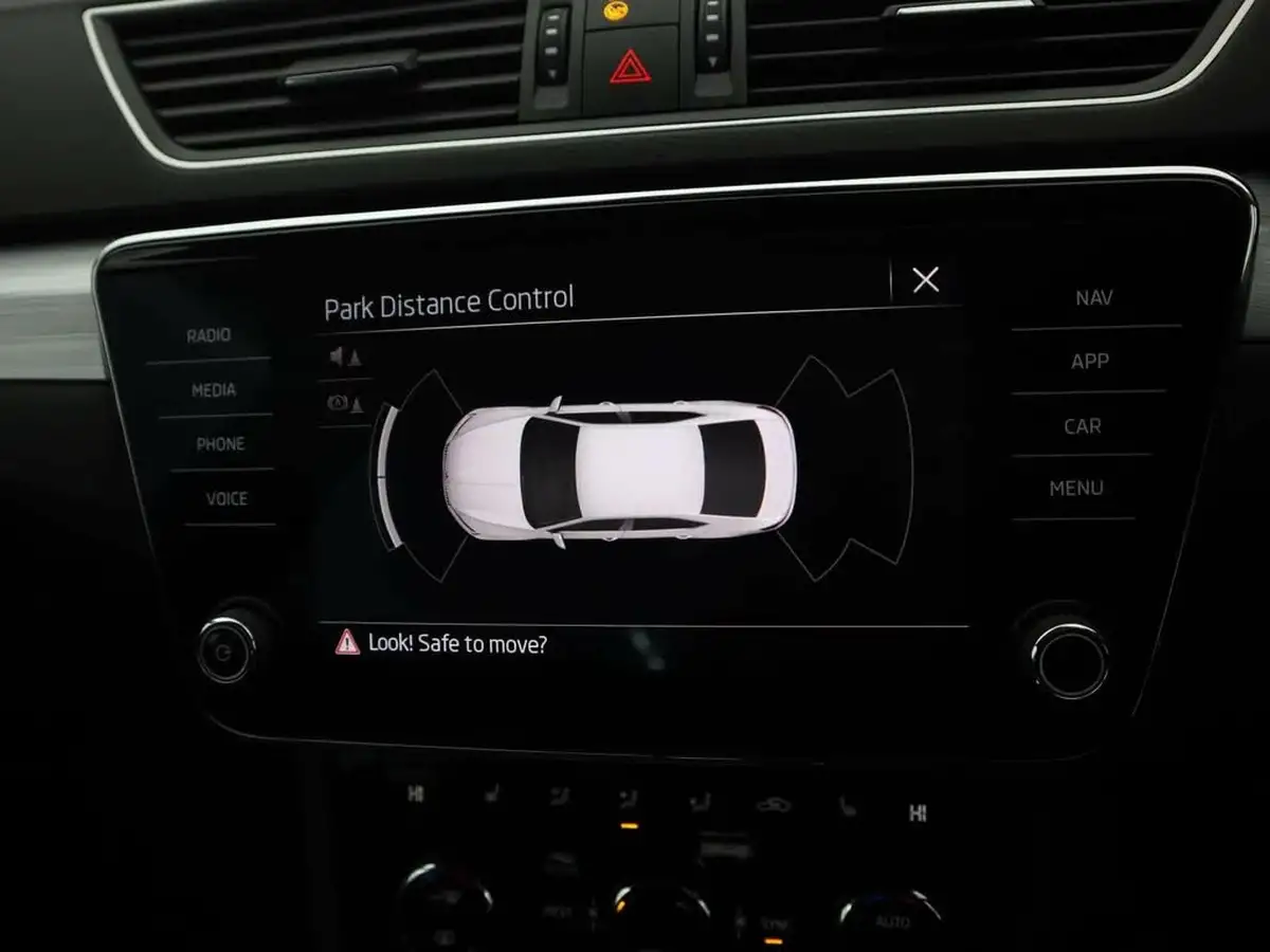 2023-skoda-superb-15-tsi-se-technology-hatchback-dsg-big-18