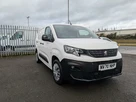 2021-peugeot-partner-15-bluehdi-950-professional-100ps-eu6dt-long-panel-small-1
