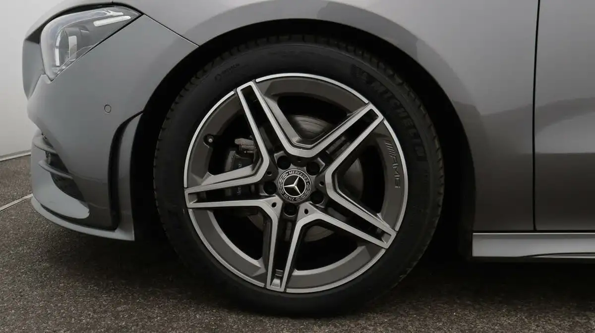 2022-mercedes-benz-cla-13-cla-180-amg-line-premium-plus-coupe-4d-big-18