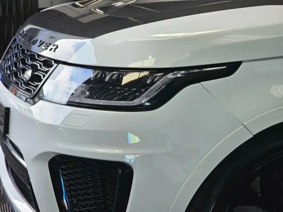 2020-land-rover-range-rover-sport-50-v8-p575-svr-awd-big-43