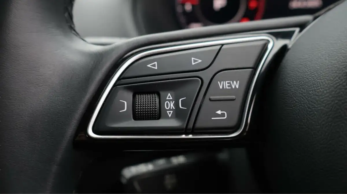 2022-audi-q2-15-35-tfsi-sport-s-tronic-big-23