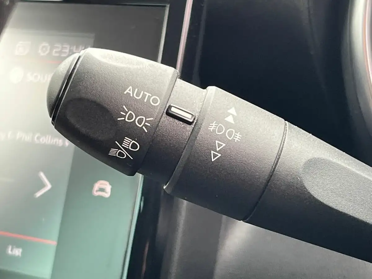 2018-citroen-c3-aircross-12-puretech-flair-130ps-ss-big-26