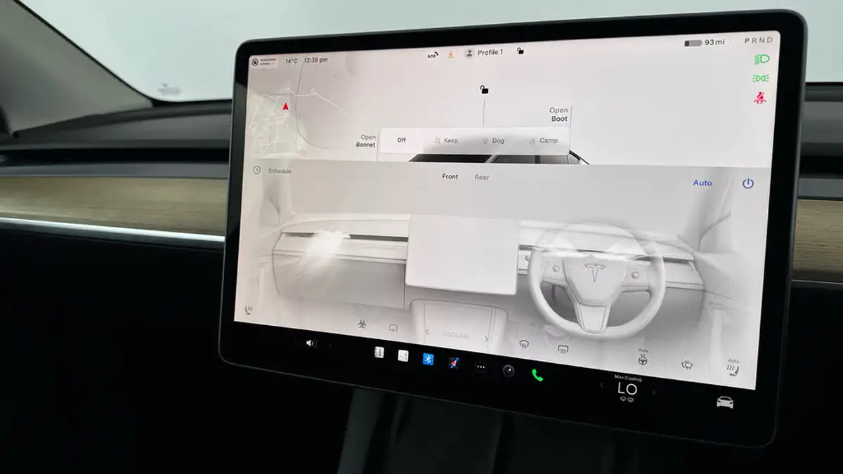 2022-tesla-model-y-e-long-range-big-20