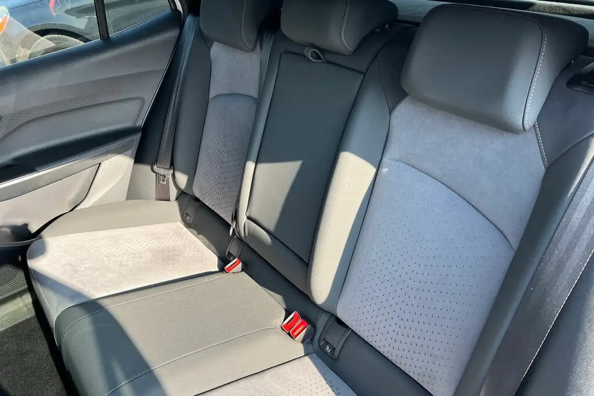 2022-cupra-born-e-v3-204ps-58kwh-big-8