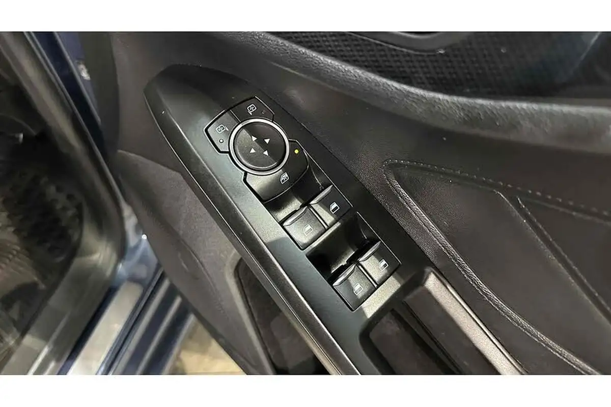 2020-ford-focus-10t-st-line-edition-125ps-hybrid-mhev-hatchback-big-24