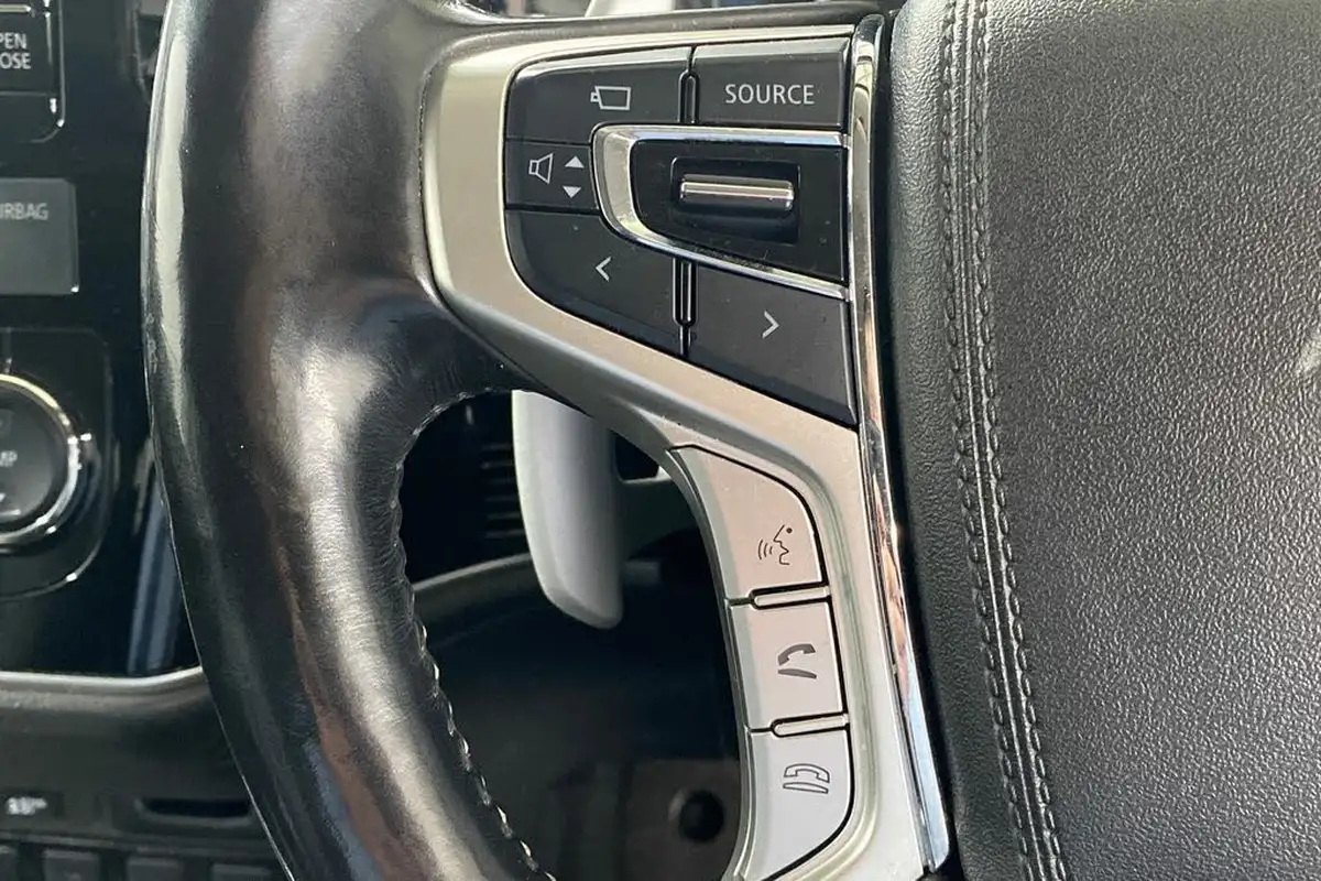 2017-mitsubishi-outlander-20-4hs-phev-5st-big-36