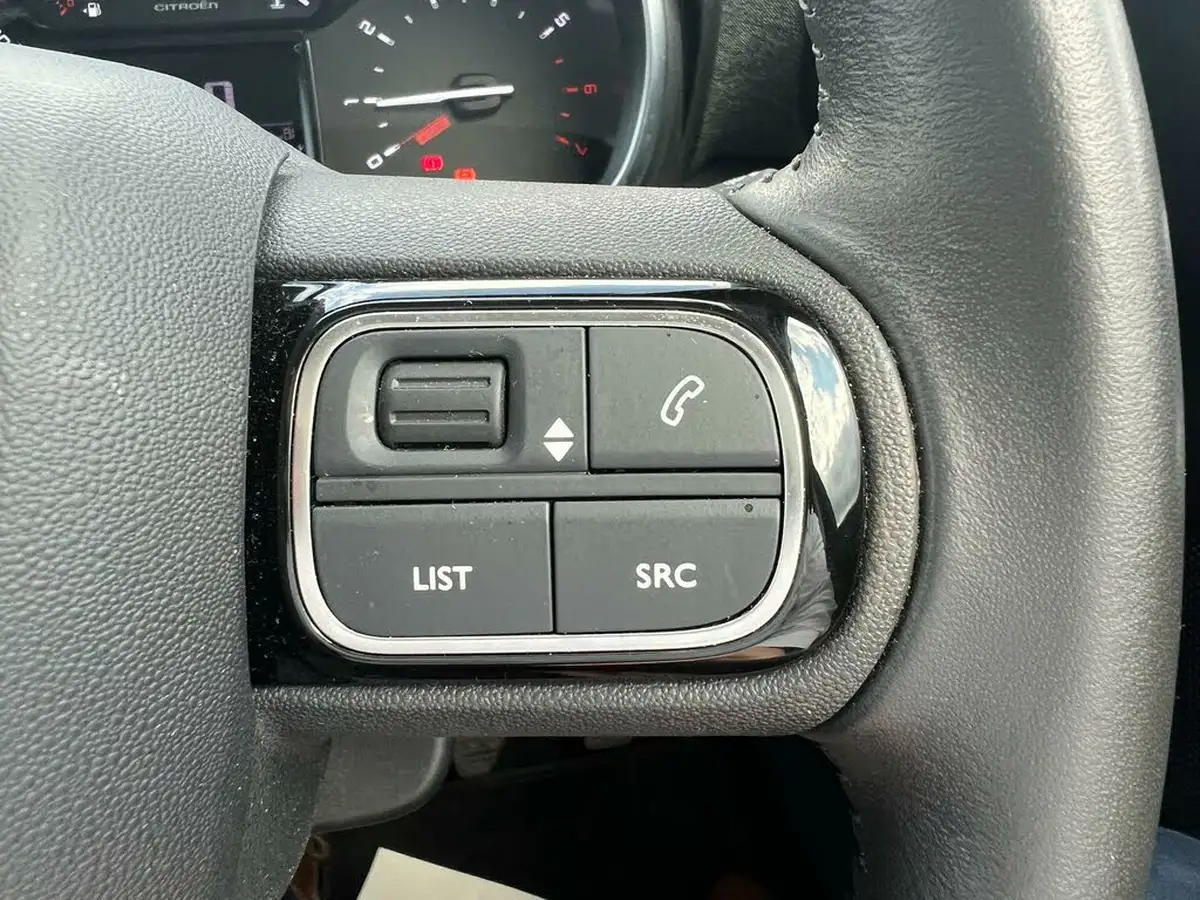 2022-citroen-c3-aircross-12-puretech-shine-plus-110ps-big-19