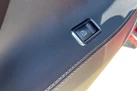 2018-tesla-model-s-e-75d-small-31