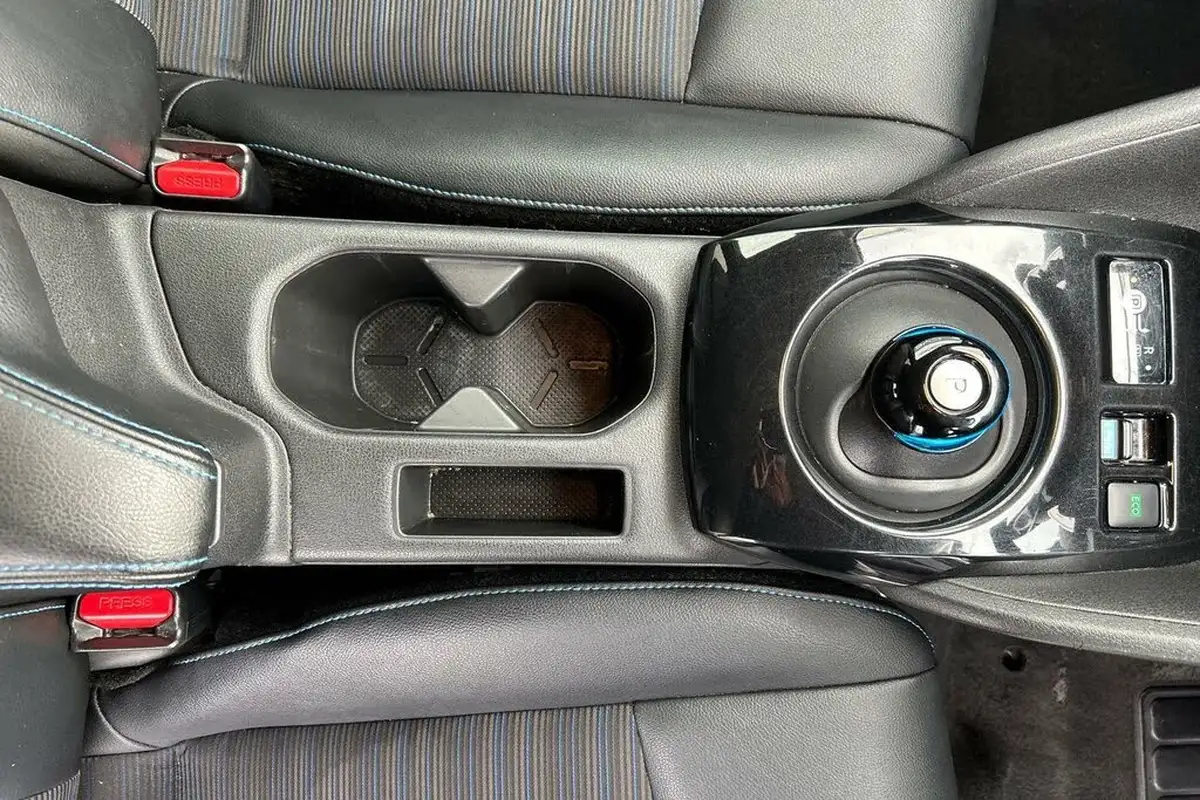 2021-nissan-leaf-e-n-connecta-big-46