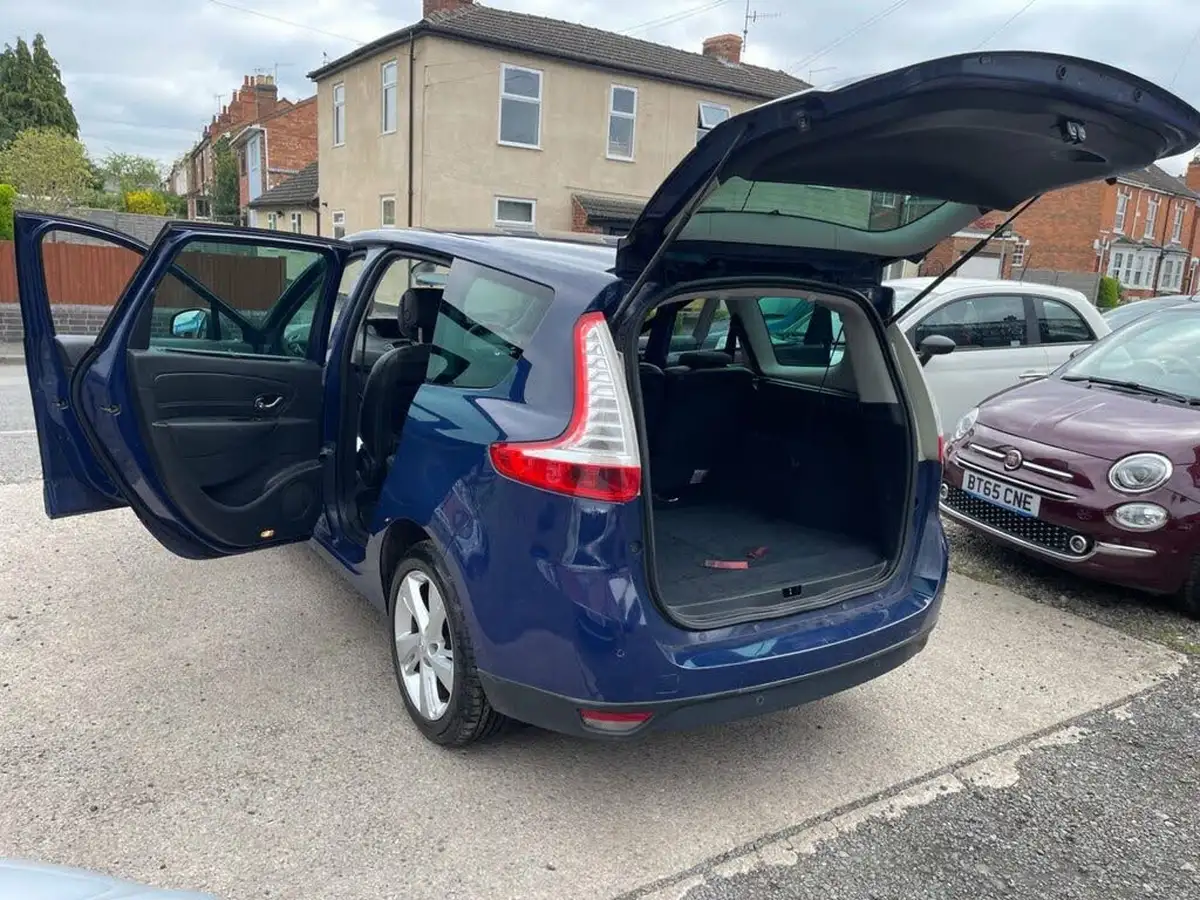 2012-renault-grand-scenic-15dci-dynamique-tom-tom-big-1