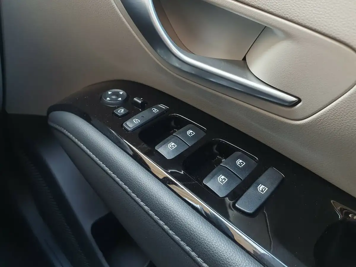 2023-hyundai-tucson-16-t-gdi-ultimate-230ps-hybrid-auto-big-34