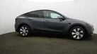 2022-tesla-model-y-e-long-range-small-43