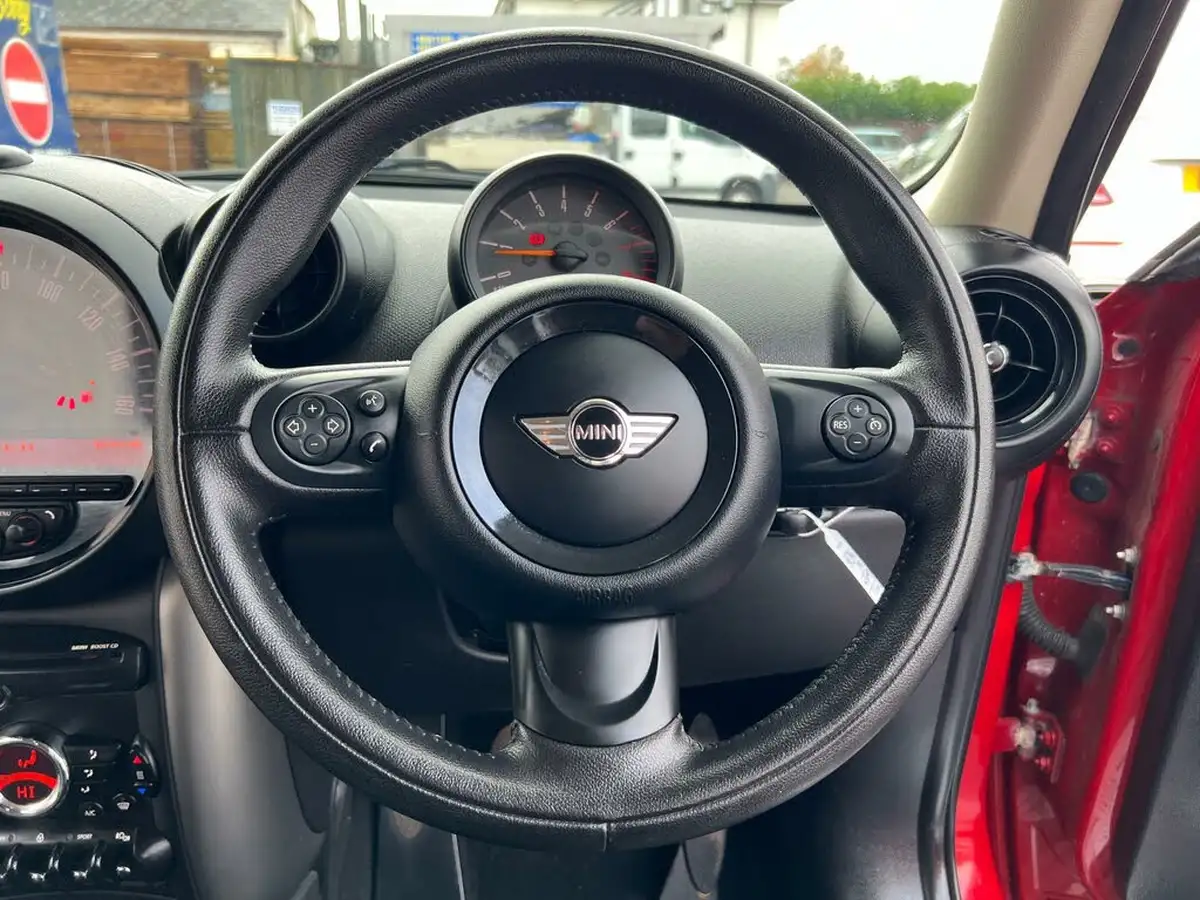 2015-mini-countryman-16-cooper-4x4-all4-chili-big-9
