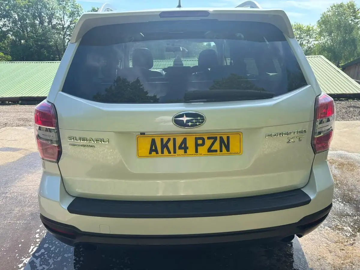 2014-subaru-forester-20-xt-turbo-big-5