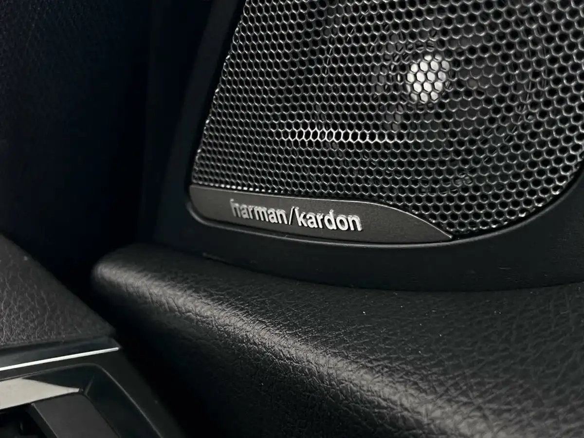 2019-bmw-1-series-15-118i-m-sport-shadow-edition-5d-big-33