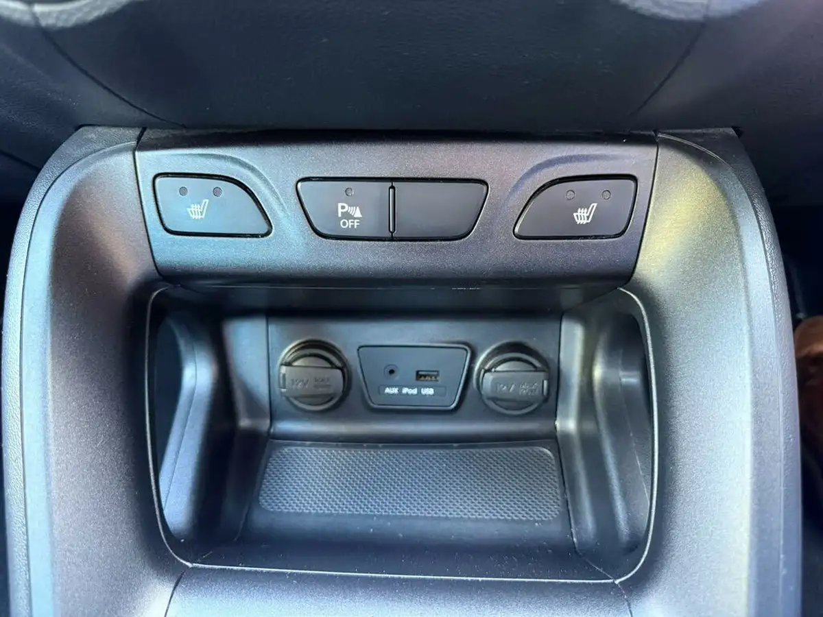2014-hyundai-ix35-20td-premium-big-16