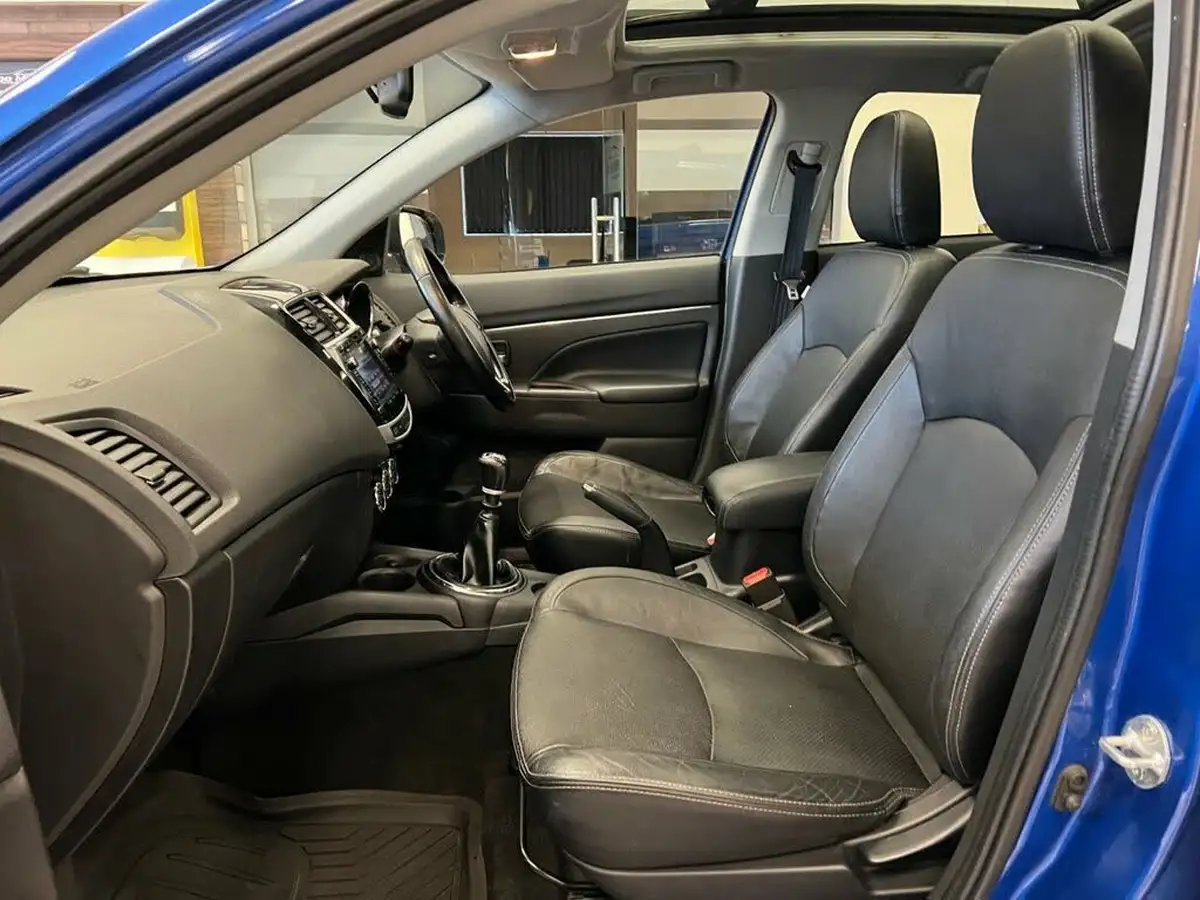 2016-mitsubishi-asx-16d-4-big-21