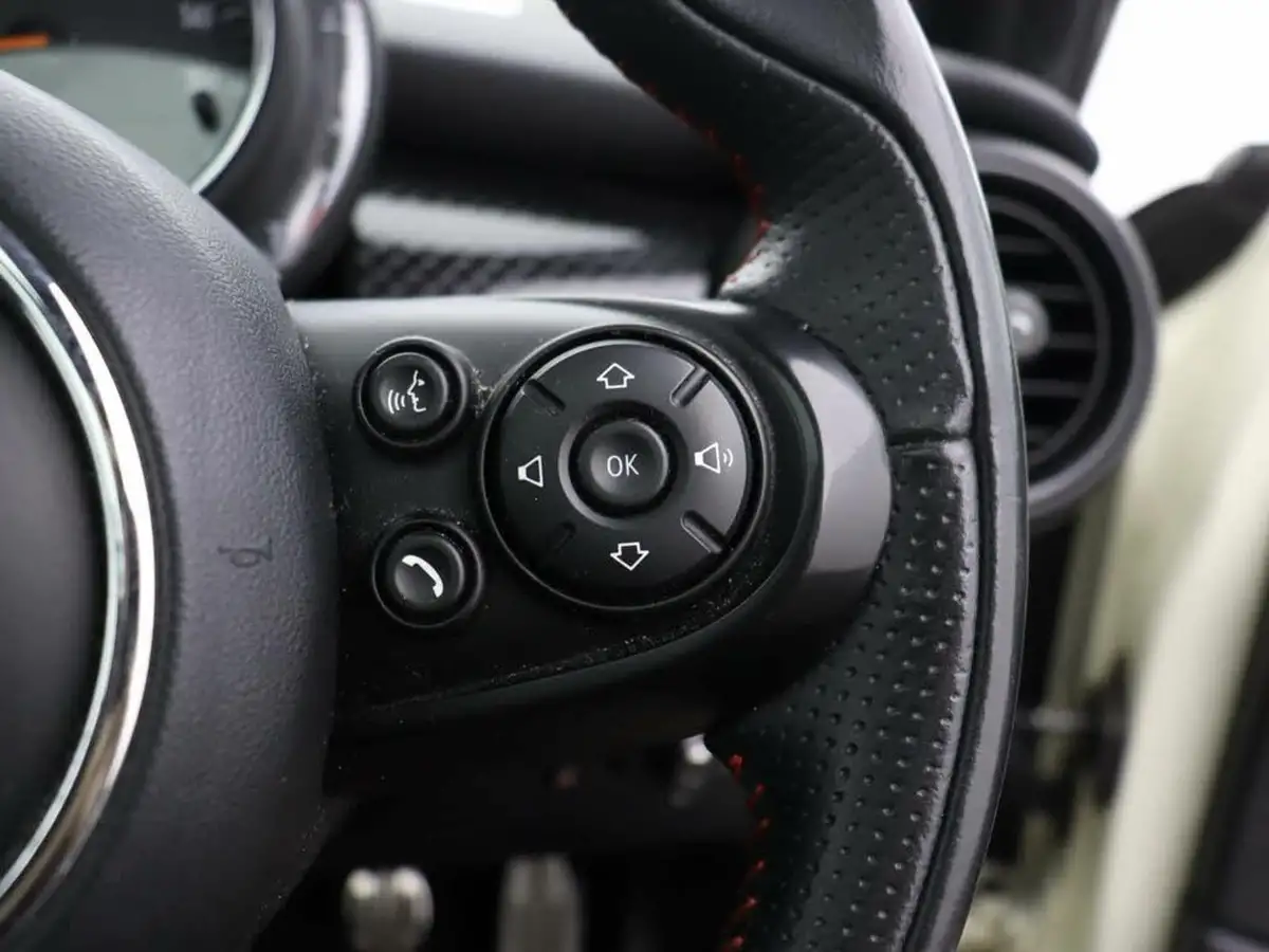 2019-mini-cooper-20-cooper-s-sport-189bhp-hatchback-5d-big-21