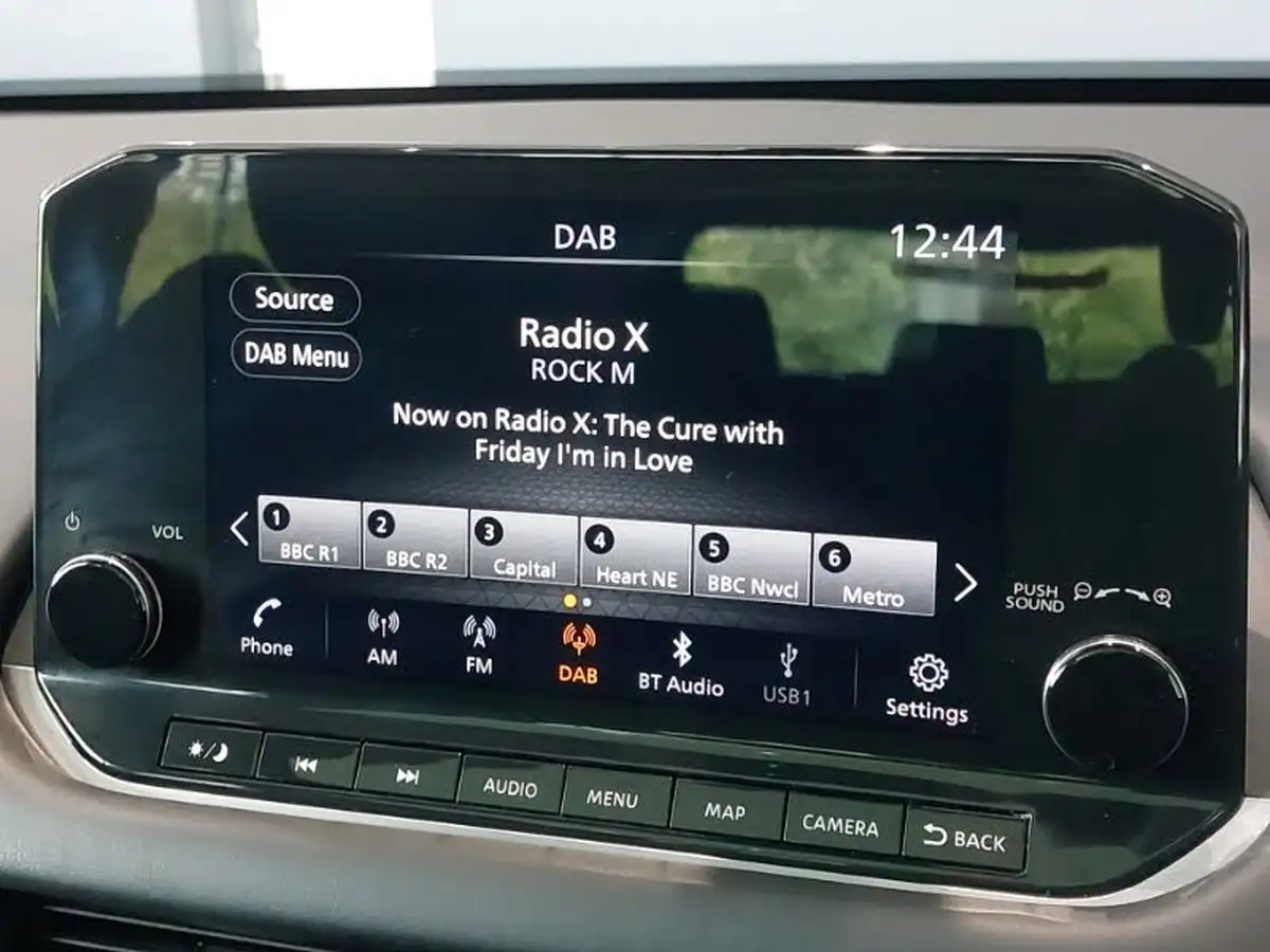 2022-nissan-qashqai-13-dig-t-n-connecta-140ps-big-9