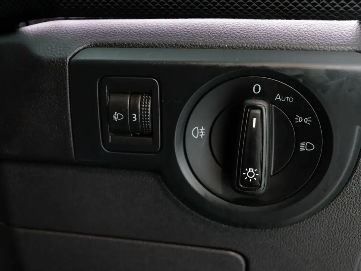 2024-volkswagen-t-cross-10-tsi-r-line-115ps-dsg-big-33