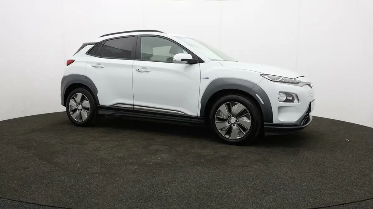 2019-hyundai-kona-e-premium-se-64kwh-big-34