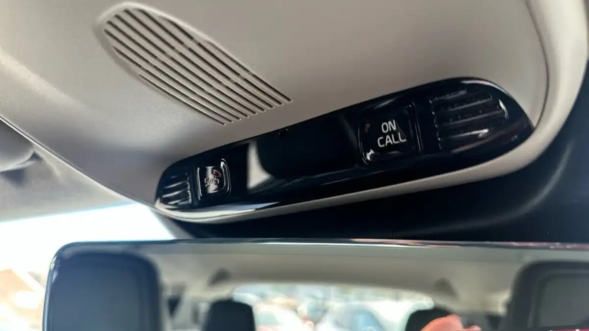 2019-volvo-xc40-20td-d3-inscription-pro-awd-geartronic-big-43