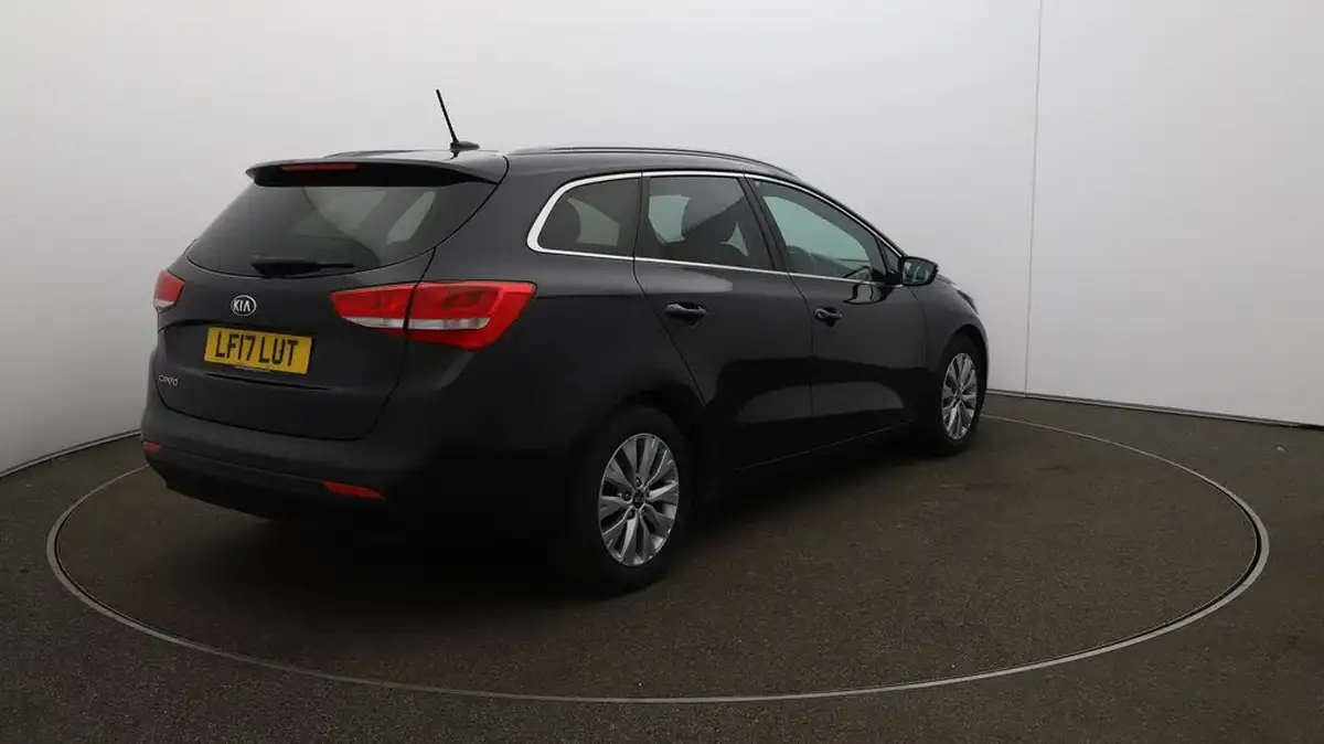 2017-kia-ceed-16crdi-3-sportswagon-big-7