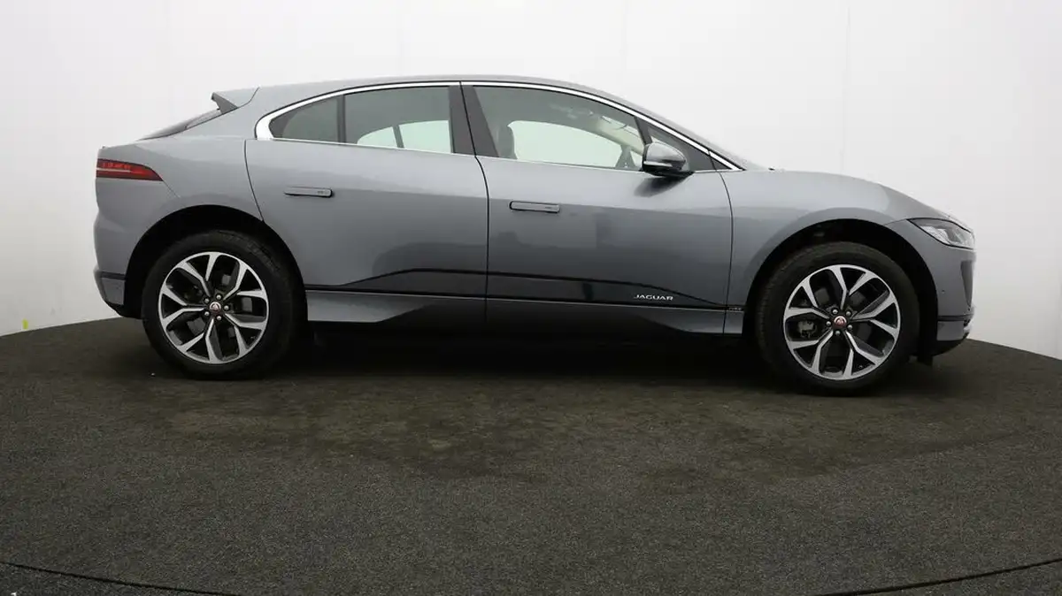 2021-jaguar-i-pace-ev400-hse-big-34