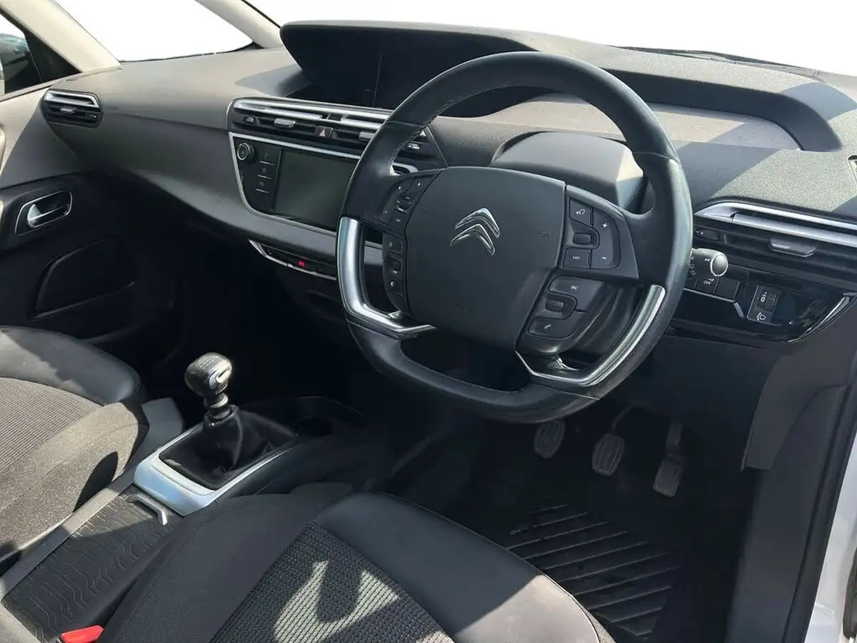 2021-citroen-grand-c4-spacetourer-15bluehdi-shine-big-7