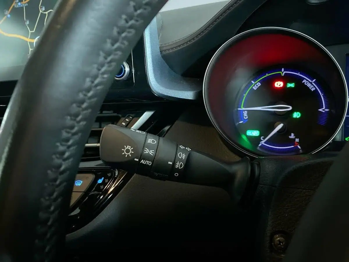 2021-toyota-c-hr-20-vvt-i-design-big-22