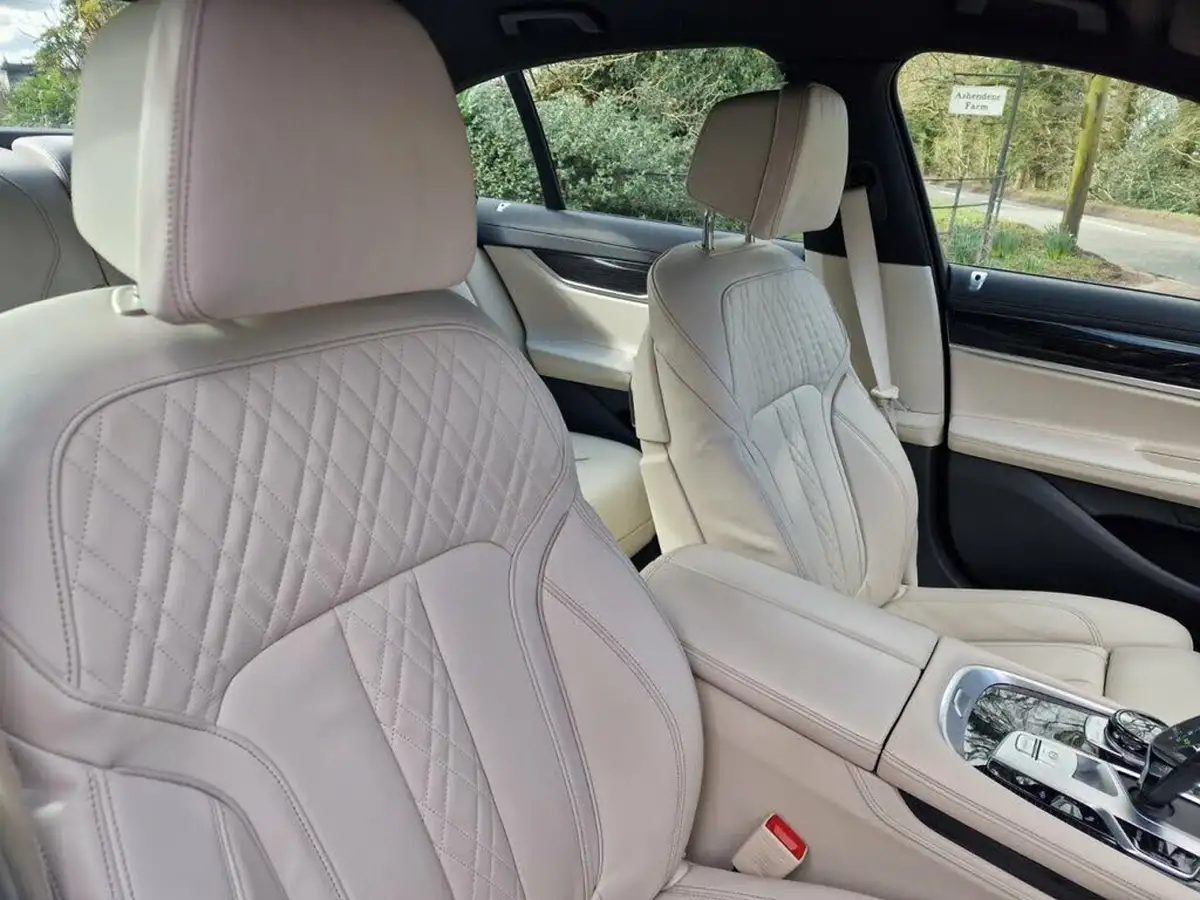 2022-bmw-7-series-30td-730d-m-sport-big-24