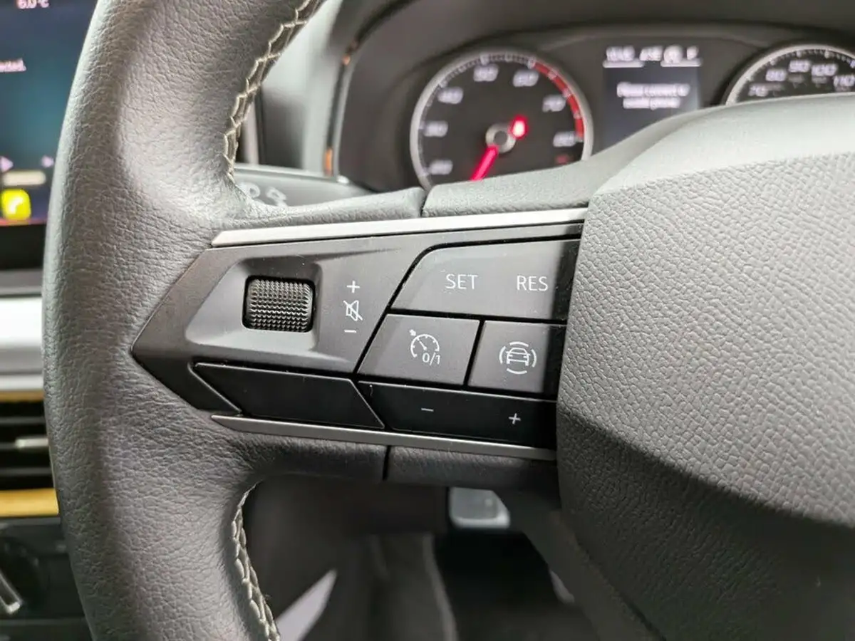 2022-seat-arona-10-tsi-se-technology-big-19