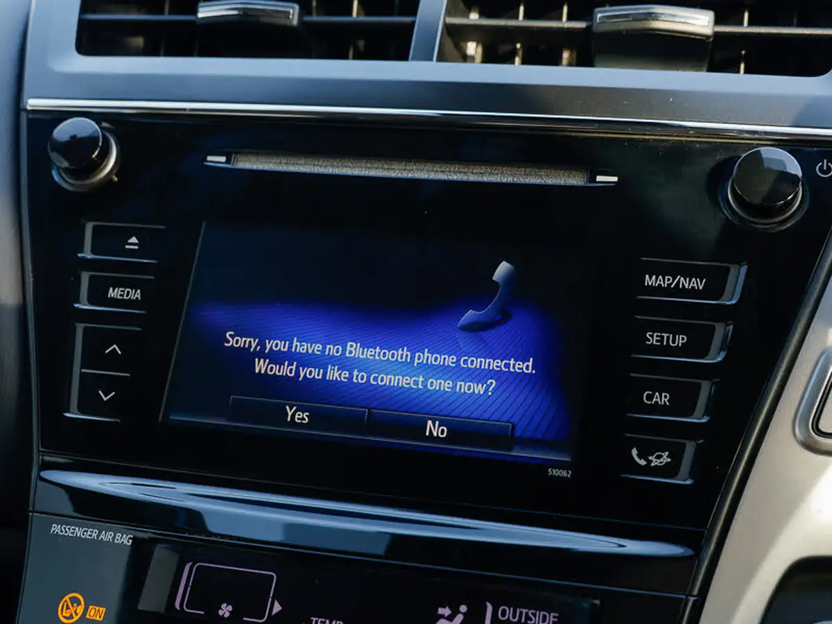 2019-toyota-prius-18-vvt-i-excel-big-13