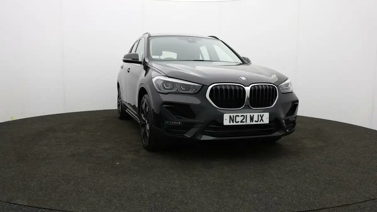 2021-bmw-x1-15-xdrive-25e-phev-sport-big-42