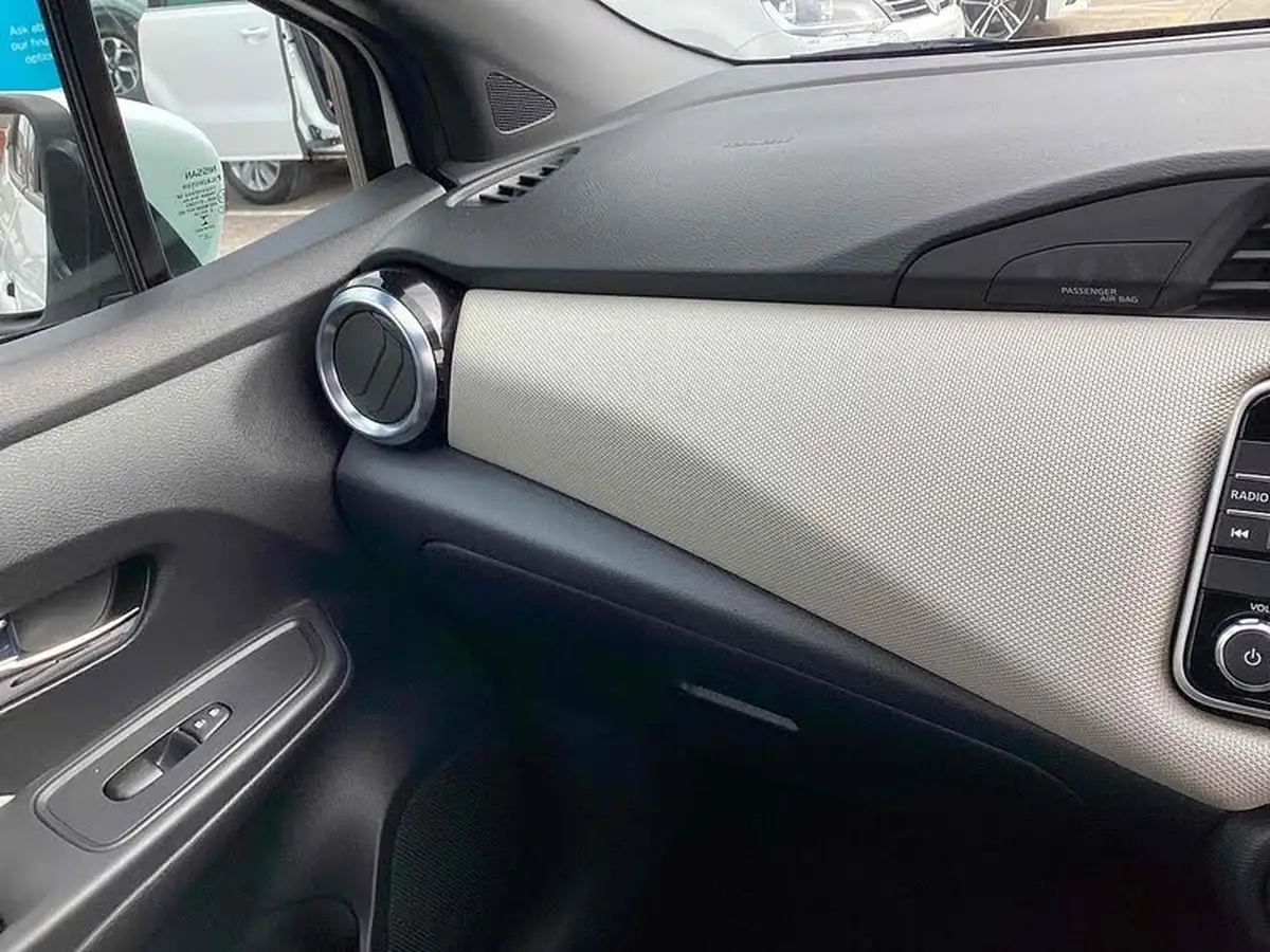 2019-nissan-micra-10-acenta-limited-edition-big-11