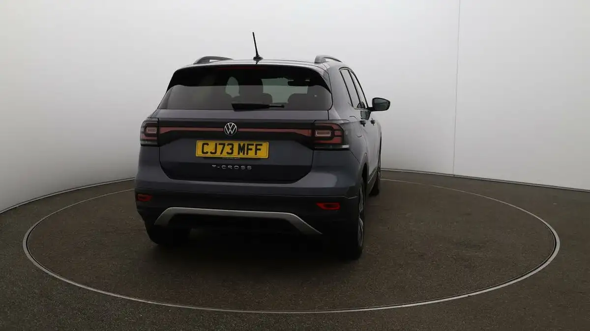2024-volkswagen-t-cross-10-tsi-black-edition-110ps-big-48