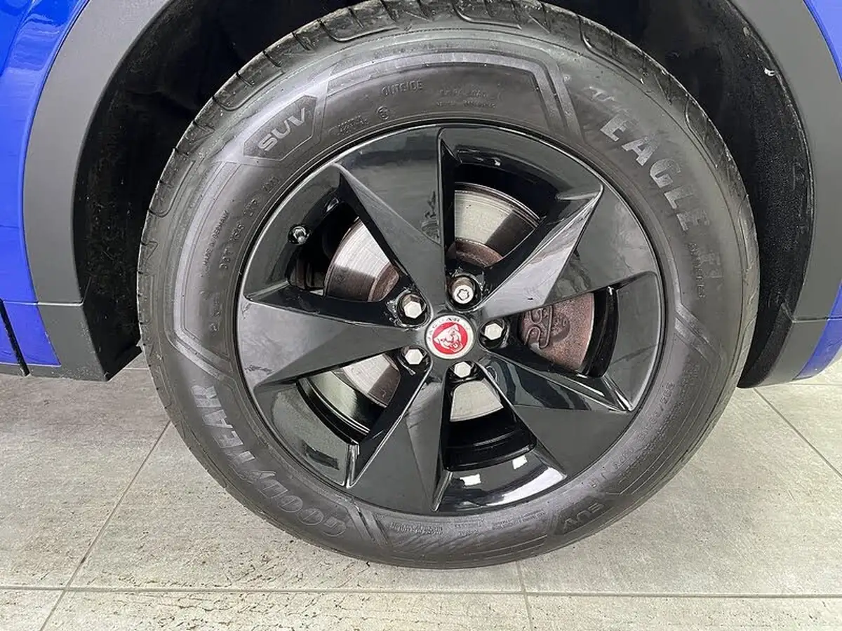 2018-jaguar-e-pace-20-i4d-r-dynamic-s-180ps-awd-auto-big-26