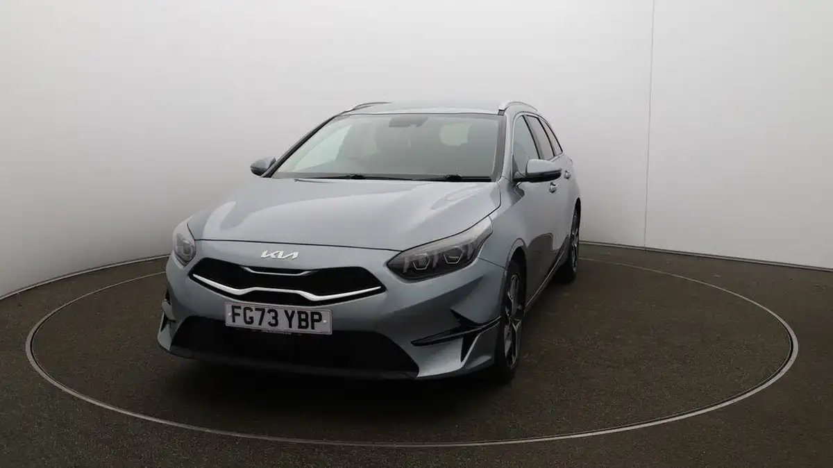 2023-kia-ceed-15-t-gdi-3-158bhp-sportswagon-big-30