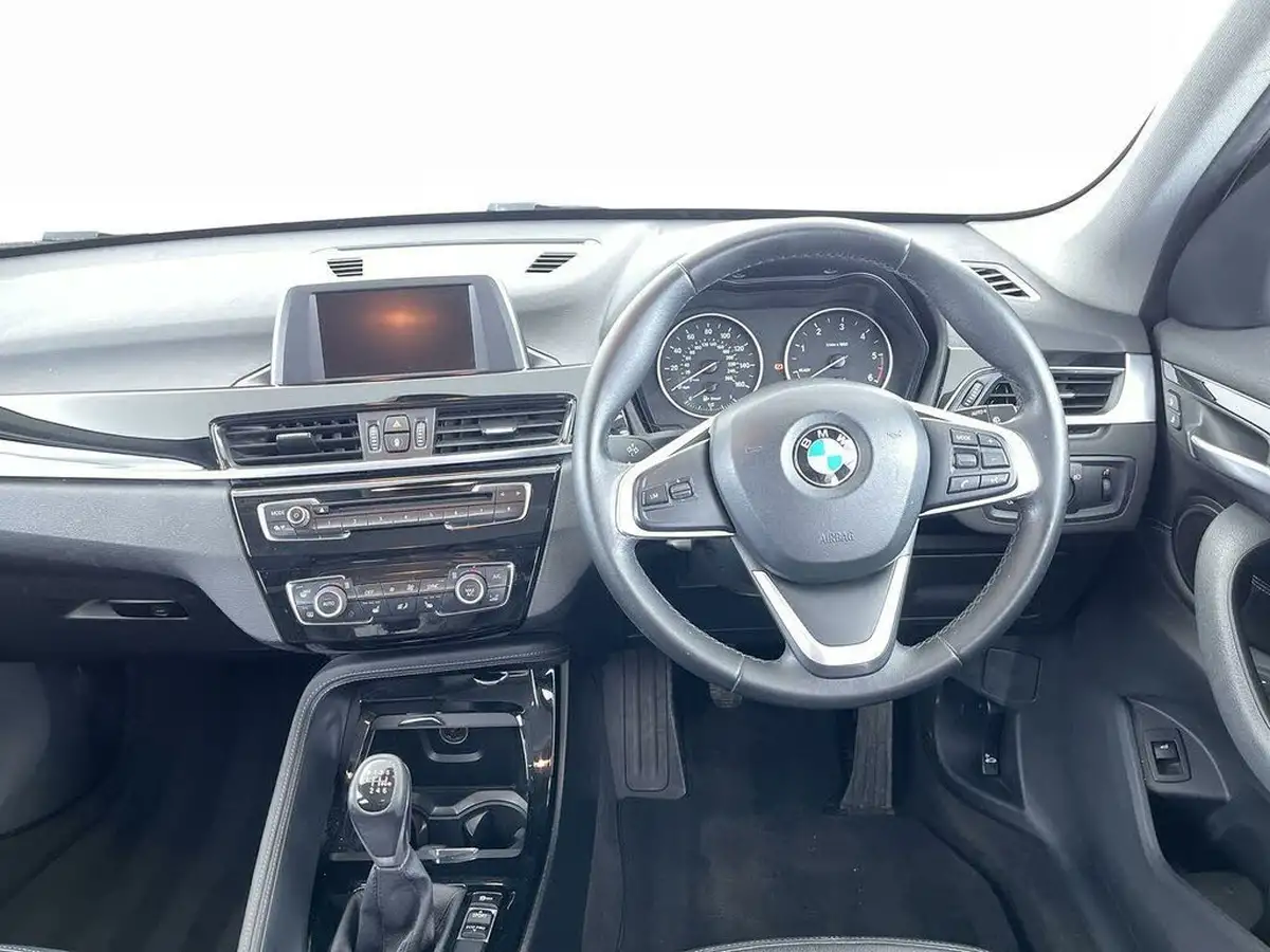 2016-bmw-x1-20td-xdrive18d-xline-big-23