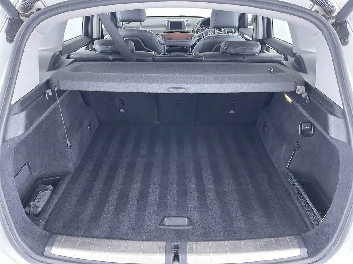 2016-bmw-x1-20td-xdrive18d-xline-big-6