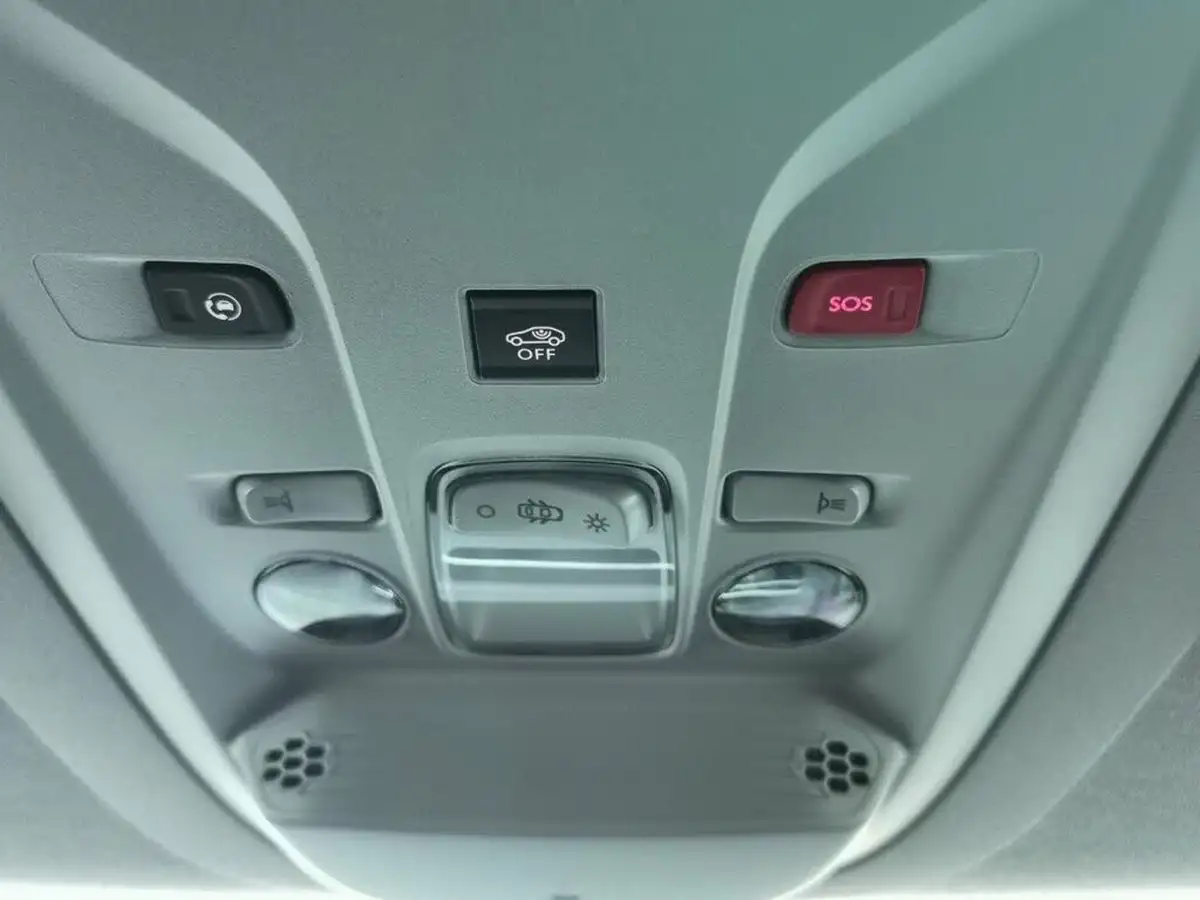2023-peugeot-partner-e-750-professional-premium-50kwh-big-24