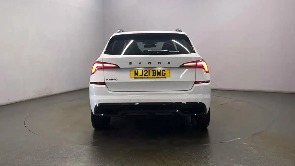 2021-skoda-kamiq-15-tsi-monte-carlo-dsg-big-6