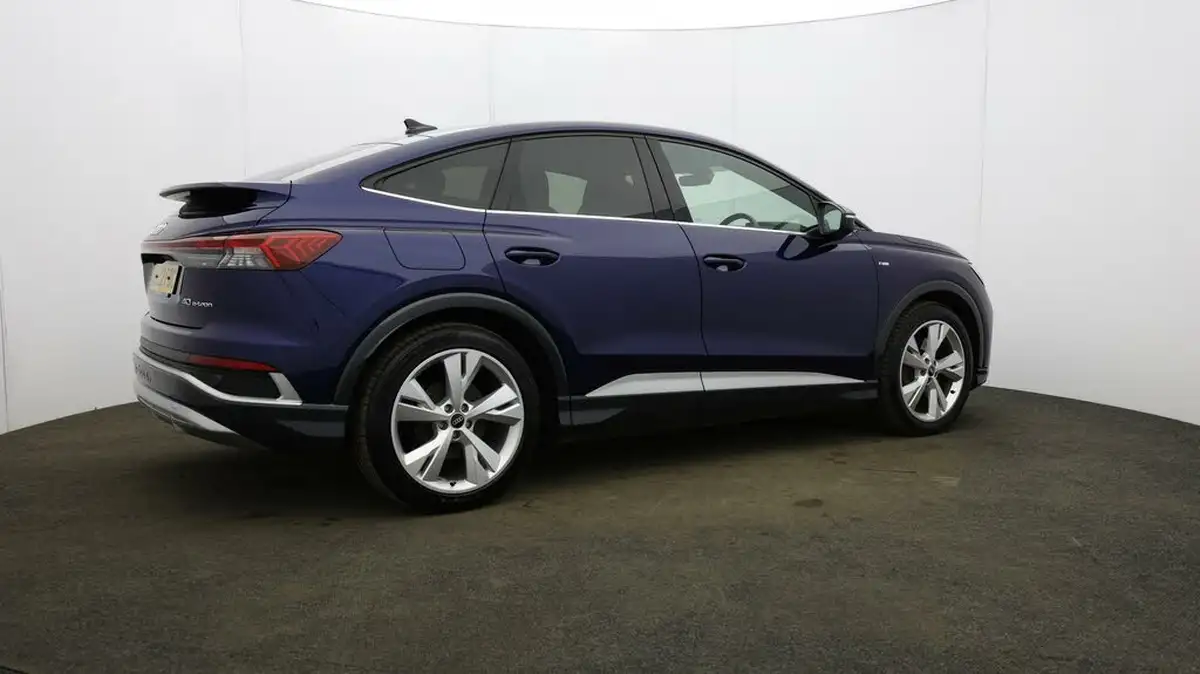 2022-audi-q4-e-tron-40e-s-line-station-wagon-big-51