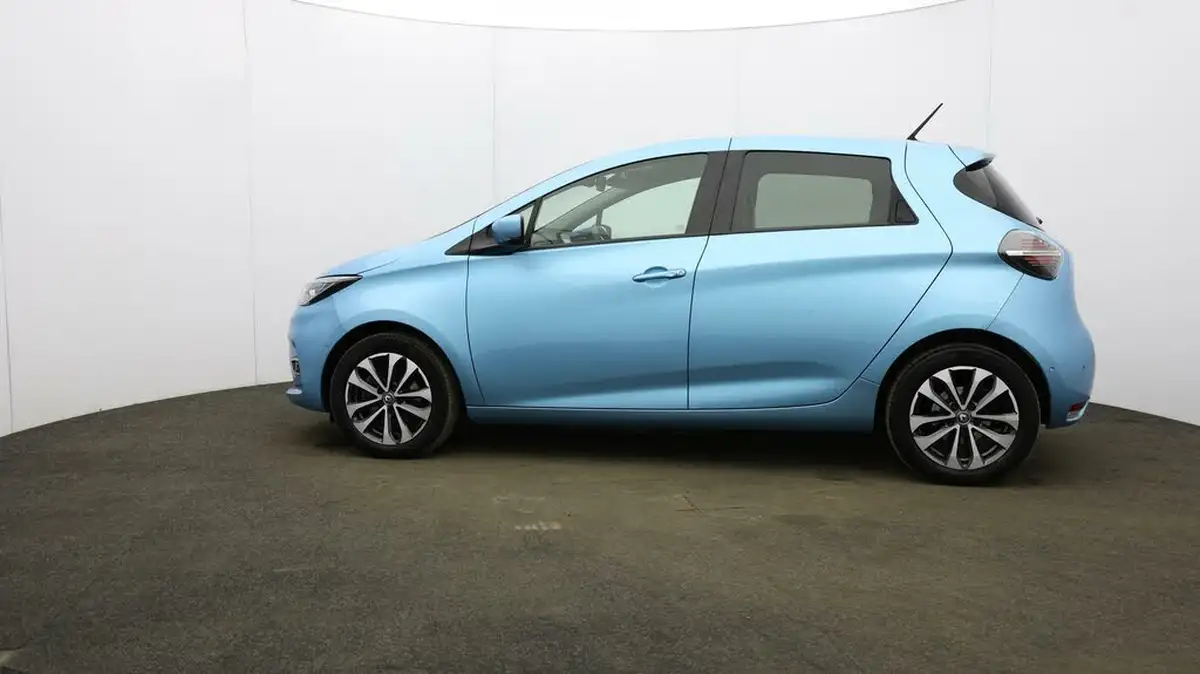 2021-renault-zoe-e-gt-line-big-60