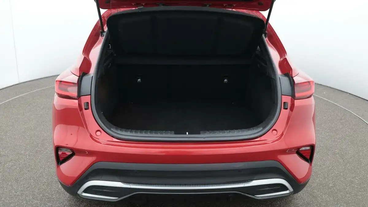 2023-kia-xceed-15-t-gdi-3-158bhp-big-17