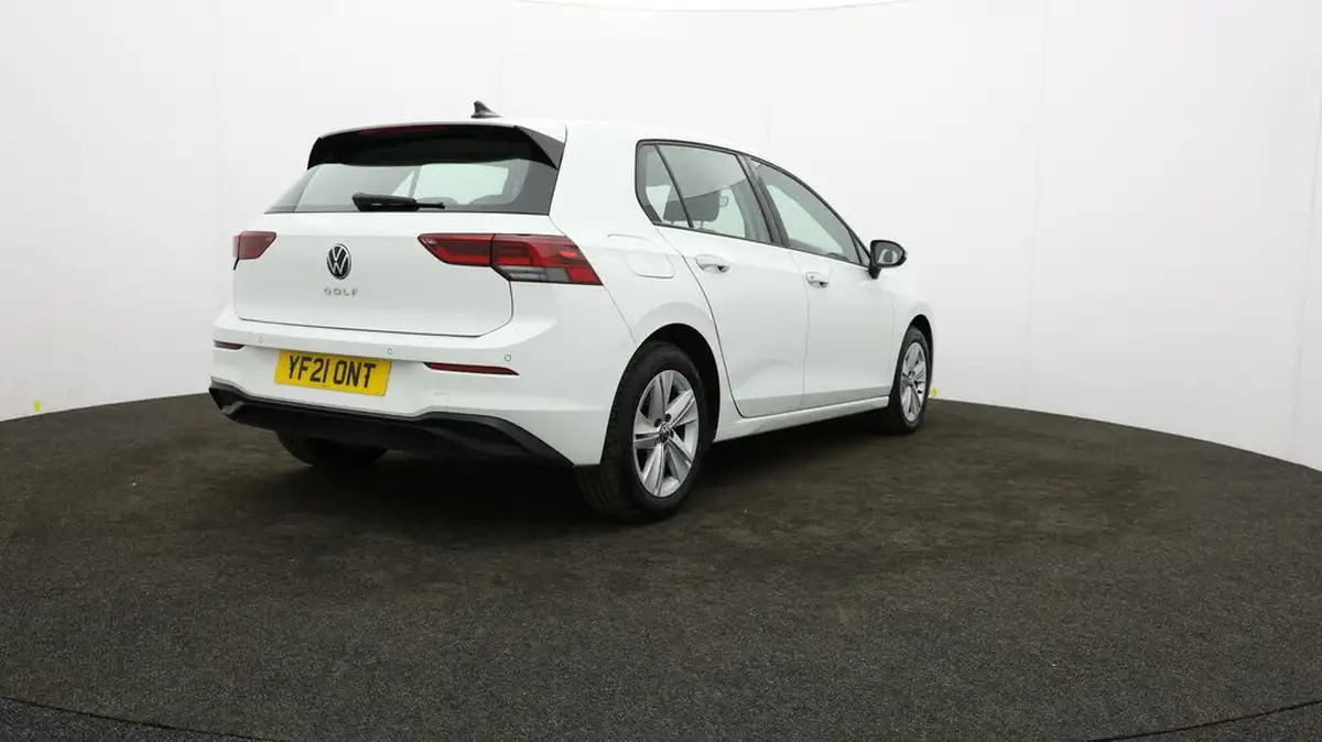 2021-volkswagen-golf-15-tsi-life-150ps-hatchback-big-75